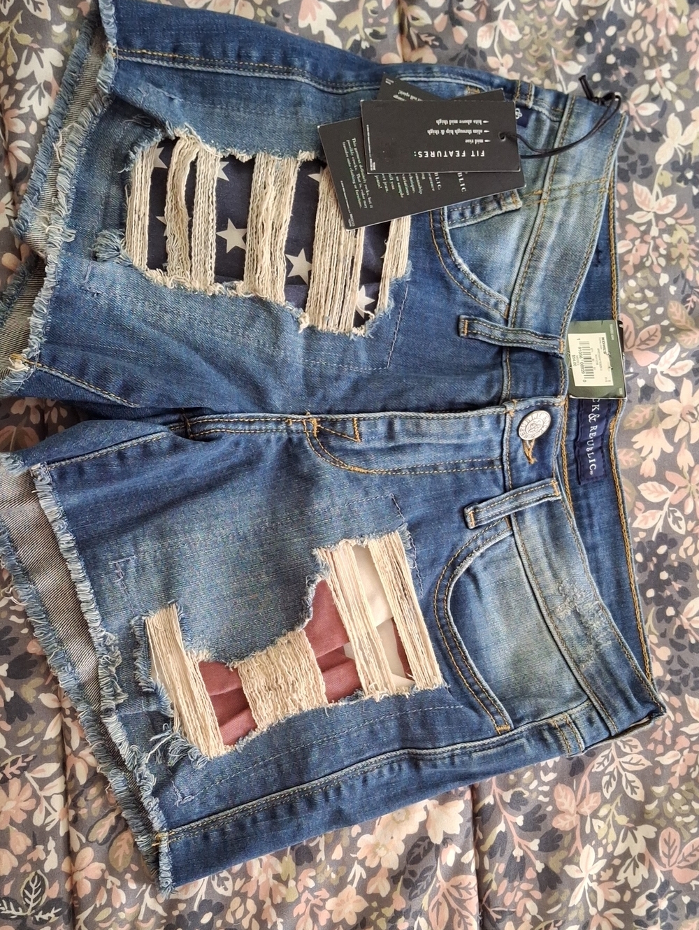 Rock & Republic Jean Hula Shorts